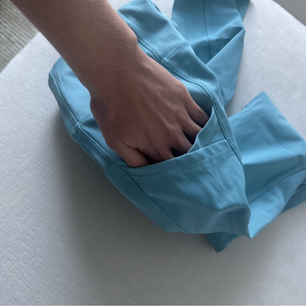 Blue Activewear Set - Picture 6 of 7
